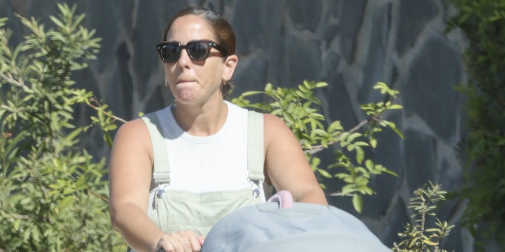 Anabel pantoja y la enigmática chirigota que le dedica a david rodríguez: «en la cama grande existe un rincón... »