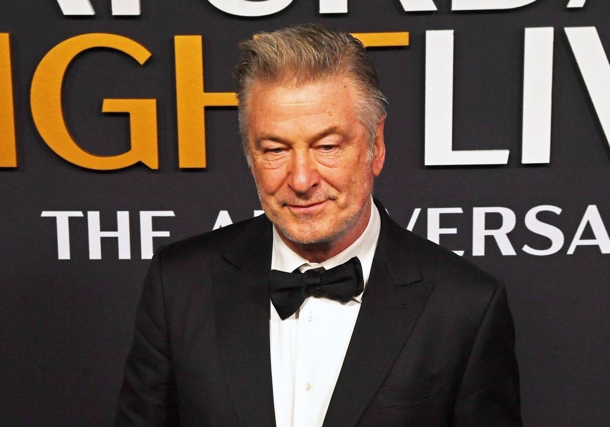 La docuserie de Alec Baldwin, salpicada por las críticas y una denuncia que alegan intención de lucrarse con el caso 'Rust'