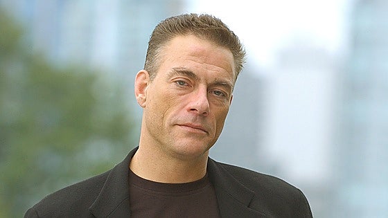 Jean-Claude Van Damme, acusado de mantener relaciones sexuales con presuntas víctimas de trata