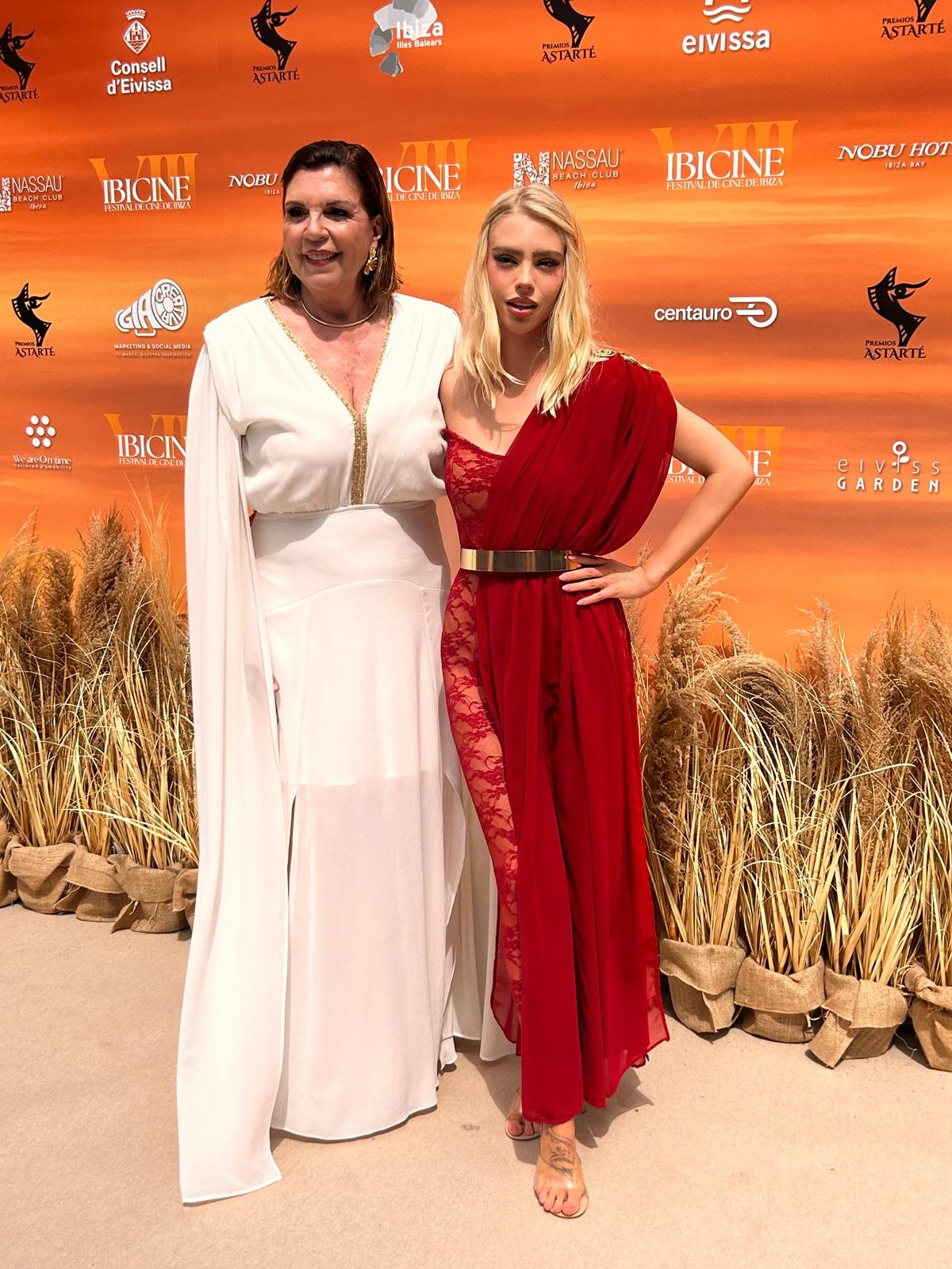 Belinda Washington presumiendo de su  hija Daniela