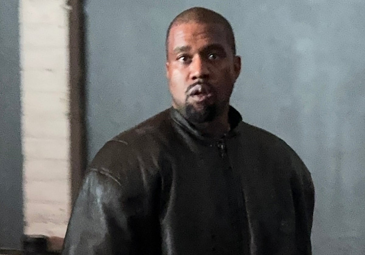 Kanye West confiesa que tuvo una relación incestuosa con su primo durante su infancia