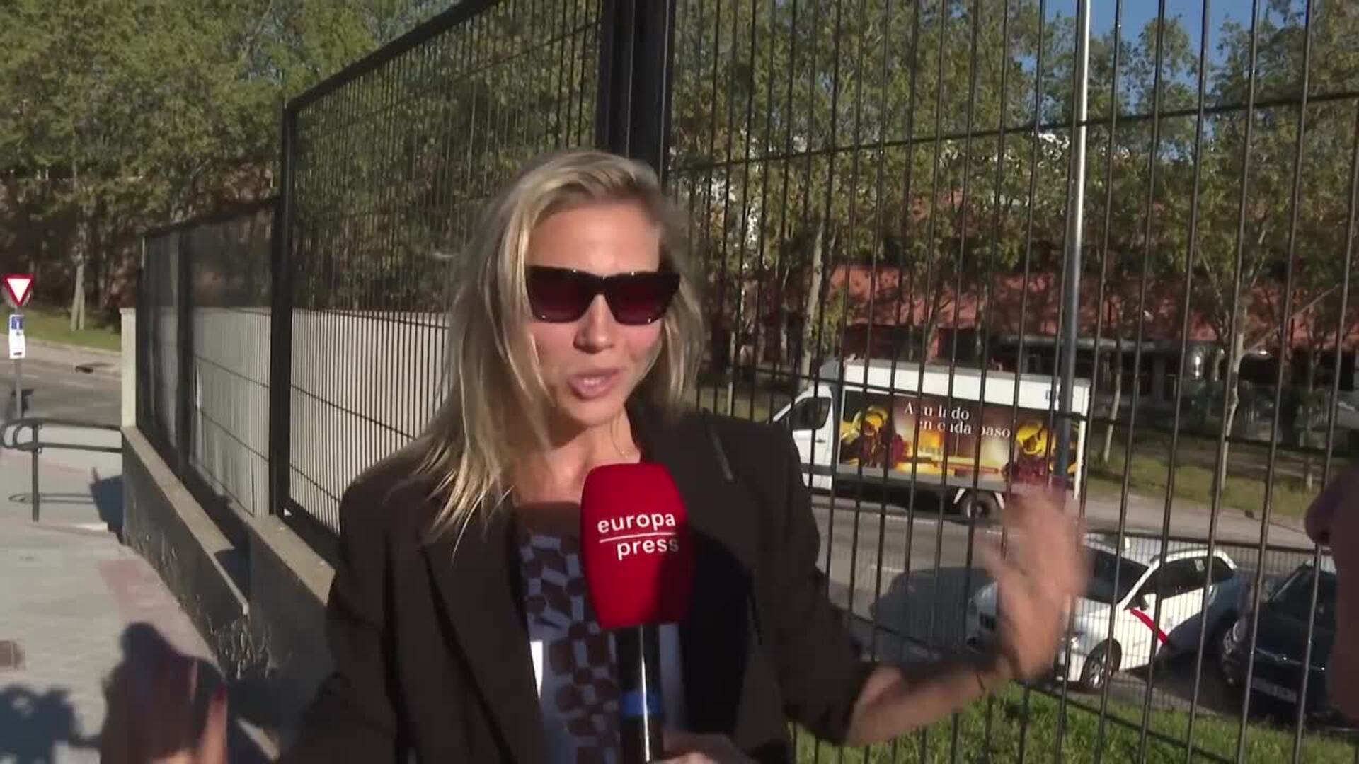 Patricia Montero aparece por sorpresa en &#039;Supervivientes&#039; y emociona a Álex Adrover