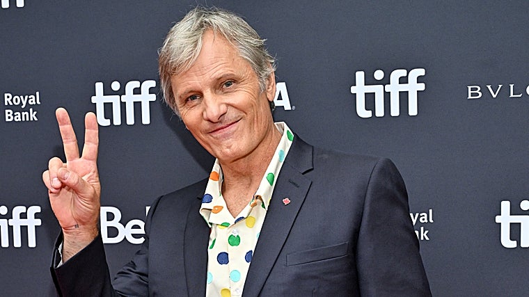 El actor Viggo Mortensen entre los afectados por el apagón total en España: atrapado en la estación de Sants
