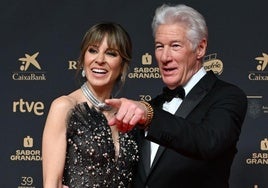 La nueva vida de Richard Gere en Madrid: su mujer Alejandra Silva, sus hijos y lo que más le gusta de España