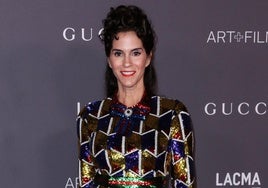 Así es Jemi Gertz, la actriz más rica de Hollywood: de estrella de los 80 a copropietaria de un equipo de la NBA