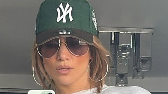 Los increíbles abdominales de Jennifer Lopez a sus 55 años causan sensación: «Matadora»
