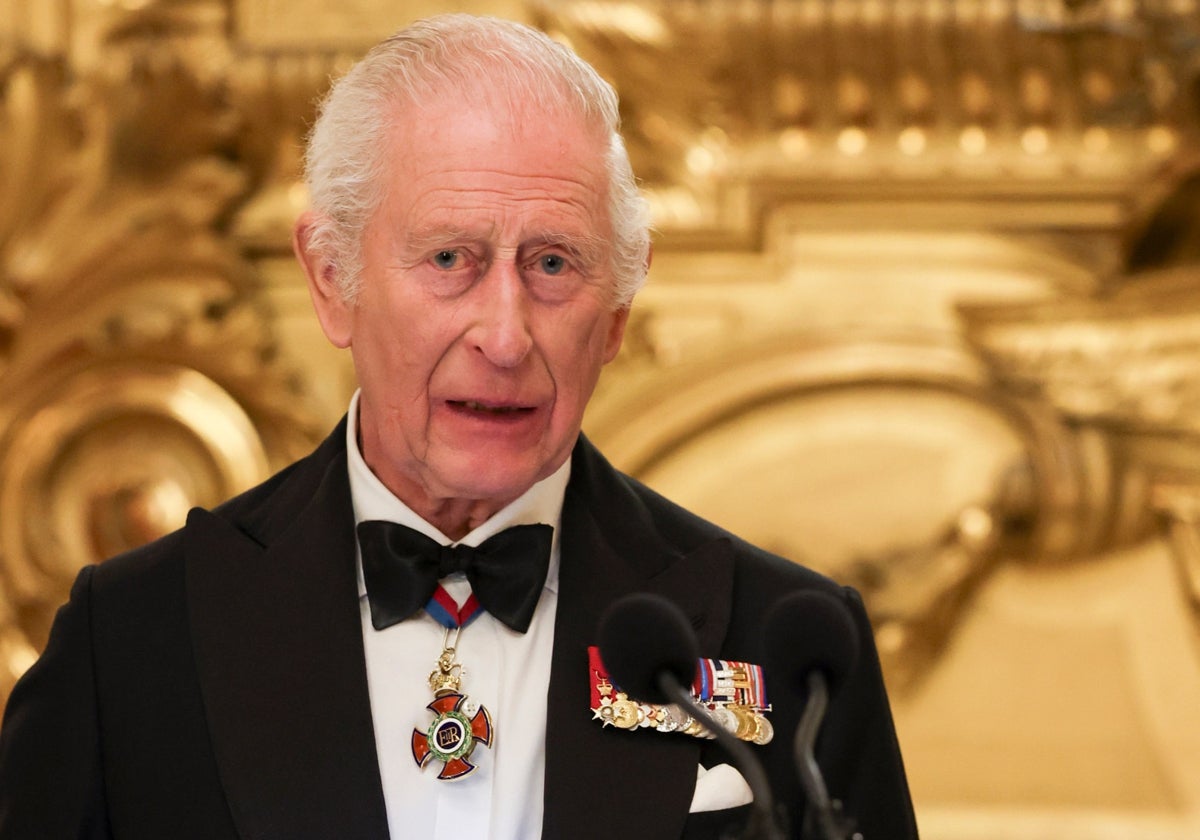 «No hay confianza»: el duro mensaje del entorno del Rey Carlos III sobre el Príncipe Harry