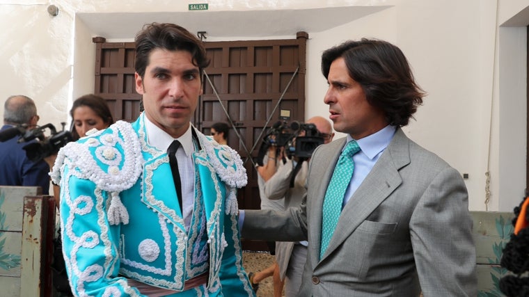 Lourdes Montes se sincera sobre su vida con Fran Rivera y la llegada de su tercer hijo: «No ha sido muy...»