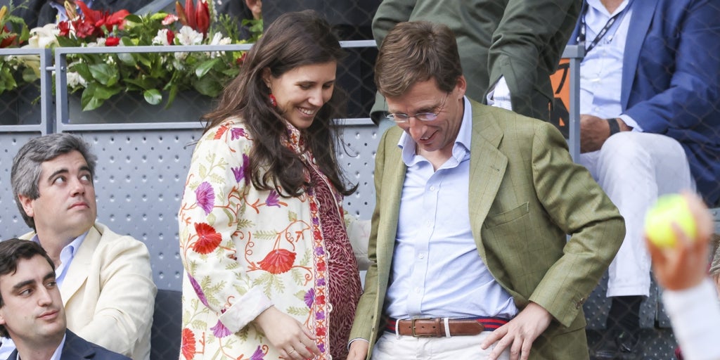 José luis martínez-almeida revela el nombre de su primer hijo con teresa urquijo
