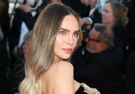 Belinda se viste de Carlota de Habsburgo junto a Miguel Ángel Silvestre y Jaime Lorente
