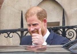 «Tú a Canadá y yo a China»: el Príncipe Harry contraprograma el viaje oficial del Rey Carlos