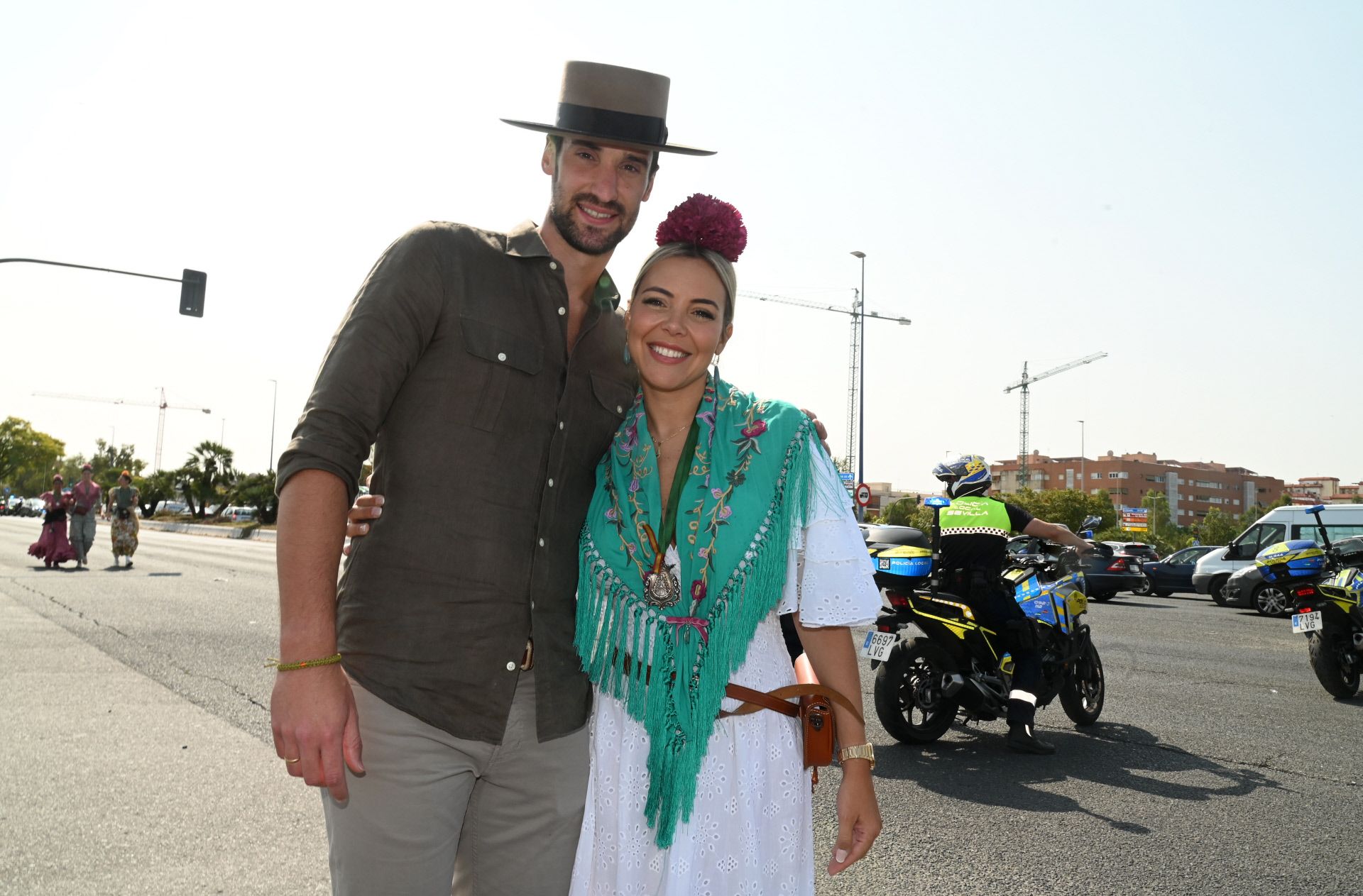 Los famosos se pasean por El Rocío, en imágenes