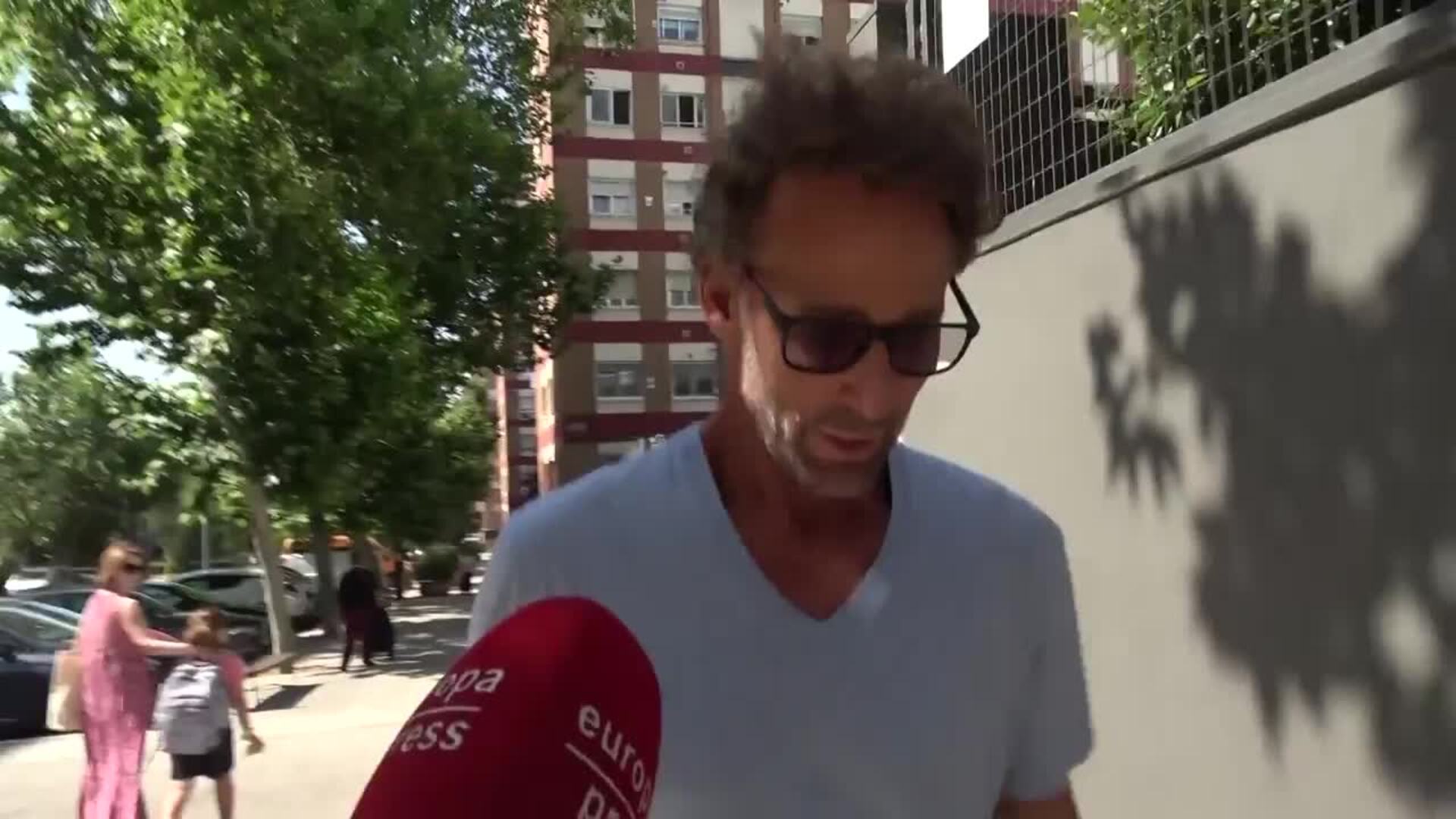 Álvaro Escassi celebra con gran fiesta con amigos y Sheila Casas su paso por &#039;Supervivientes&#039;