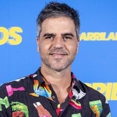 La vida de Ernesto Sevilla: sus exnovias famosas, su hermana melliza y la carrera que dejó por la comedia