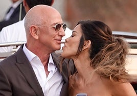 ¿Y si resulta que Jeff Bezos y Lauren Sanchez ya se han casado?