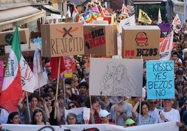 Las manifestaciones en Venecia contrastan con la boda de Jeff Bezos
