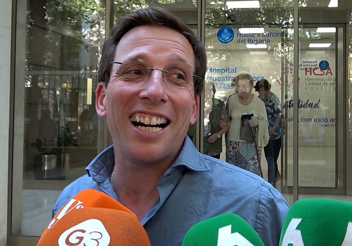 José Luis Martínez-Almeida tras convertirse en padre