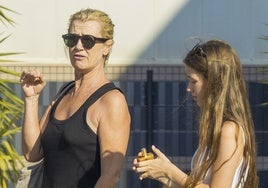 Ana Duato se refugia en Ibiza junto a su hija tras ser absuelta en el caso Nummaria