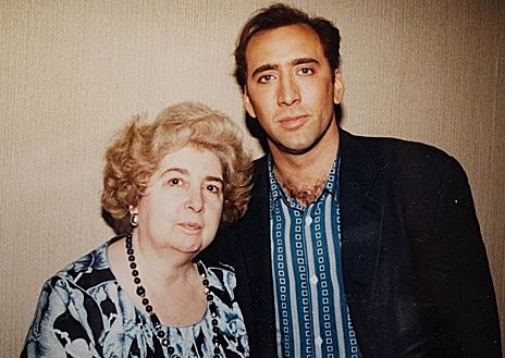 Imagen secundaria 1 - Fotografías del álbum con Laurence Fisburne, Nicolas Cage y Tom Cruise