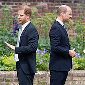 El pueblo británico dicta sentencia: ama a Guillermo y odia a Harry