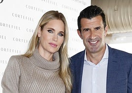 Helene Svedin y Luis Figo desafían los rumores de crisis veraneando junto a la familia