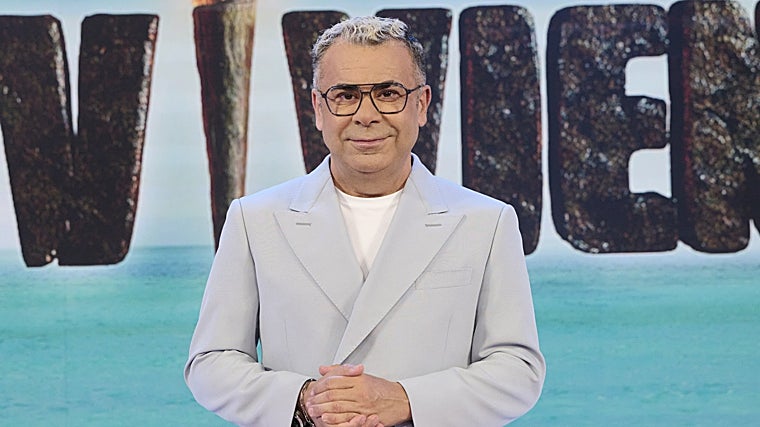 Jorge Javier Vázquez se somente a una cirugía estética antes de volver a la televisión