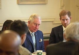 El esperado cara a cara entre Harry y Carlos III, en el aire por las tres exigencias del duque de Sussex