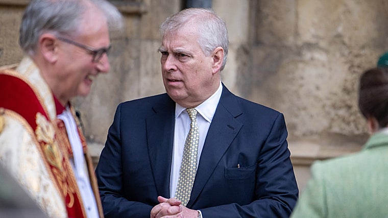 Más de cien correos podrían reabrir el caso Epstein contra el Príncipe Andrés