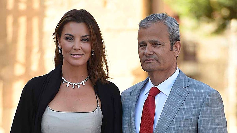 Reacciones a las memorias (y desmemorias) de Mar Flores