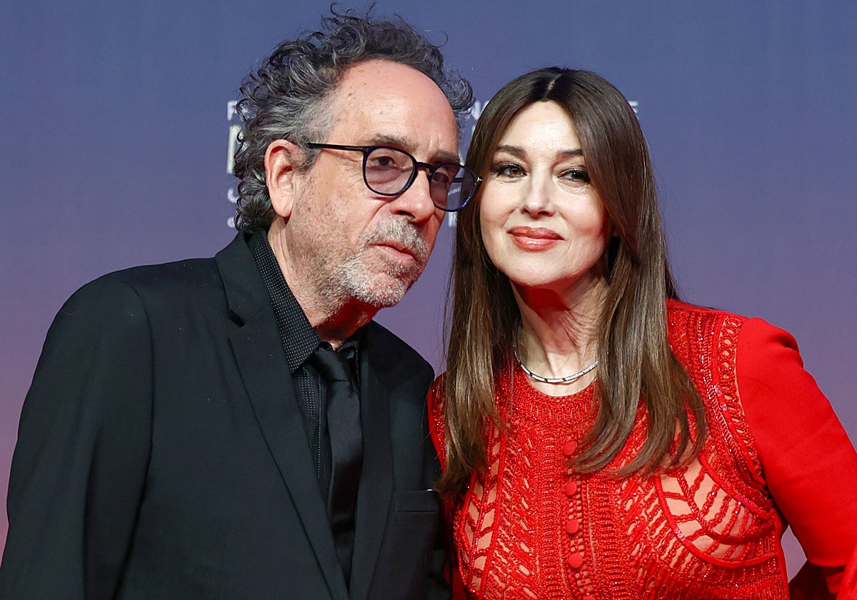 Tim Burton y Monica Bellucci, en una imagen reciente.
