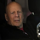Bruce Willis reaparece sonriente junto a sus hijas en medio de su lucha contra su enfermedad