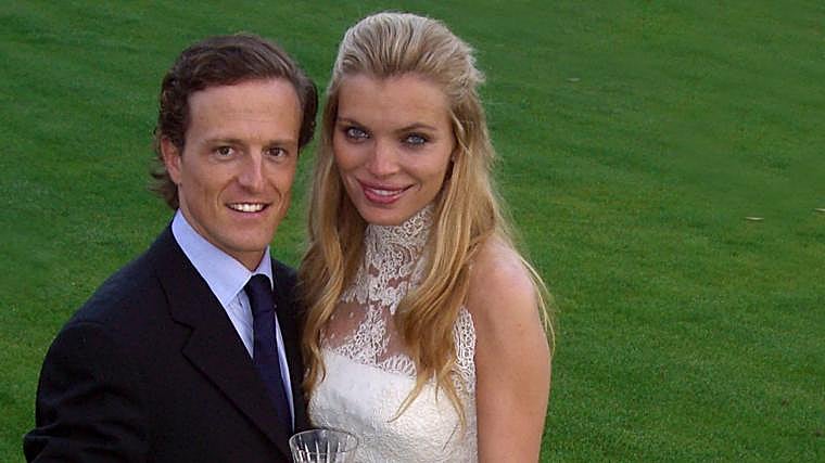 La supermodelo española también pasó por el altar en 2007 con el piloto de motos Sete Gibernau