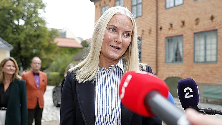 La Princesa Mette-Marit rompe su silencio sobre su estado de salud: «Necesito más ayuda que antes»