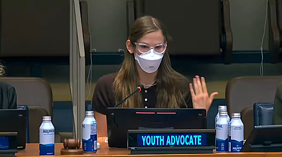 La hija de Ben Affleck reclama ante la ONU que «el aire filtrado» se convierta en un derecho humano