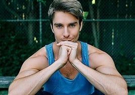 La extraña muerte del actor Mike Heslin a los 30 años en un restaurante acaba en los tribunales 15 meses después