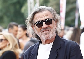 Pepe Navarro entre los afectados del temporal en Ibiza: «Era como tener una pared negra delante de casa»