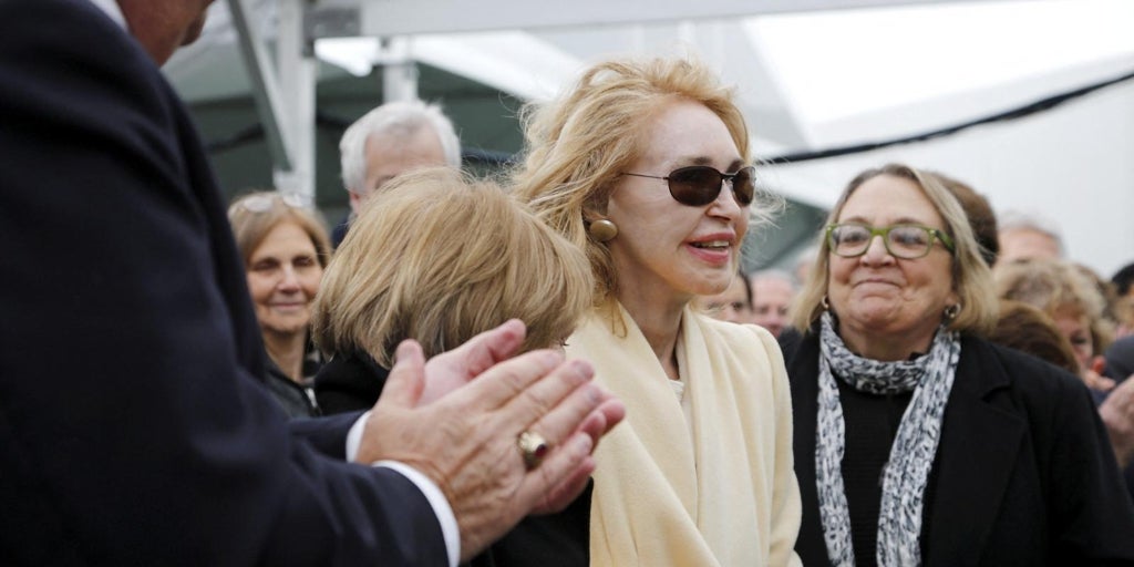 Muere Joan Kennedy, la primera mujer de Ted Kennedy, a los 89 años