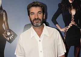 Arturo Valls:  «Me ha cambiado más la vida por tener pareja que por tener un hijo»