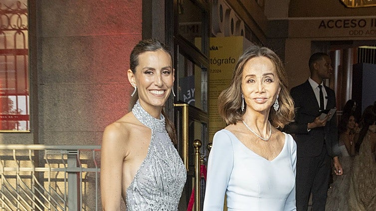 El problema de salud que impidió a Ana Boyer apoyar a su madre, Isabel Preysler, en la presentación de sus memorias