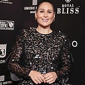 Rosa López también se apunta a la fiebre de los libros de memorias: «Mi extraña adicción»