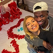 Vinícius Jr. confirma que ha vuelto con Virginia Fonseca: cama, rosas, corazones, fotos y joyas tras el perdón