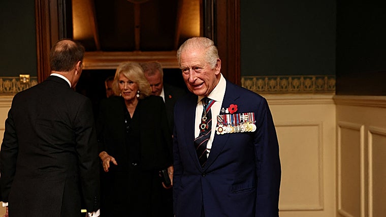 Los Reyes Carlos y Camila de Inglaterra