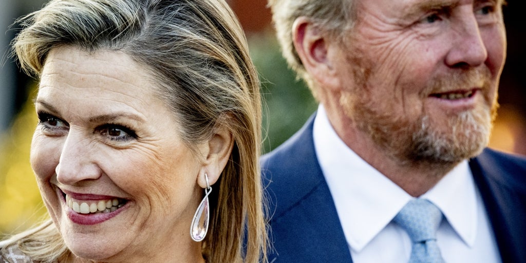 Los Reyes Máxima y Guillermo de Países Bajos, cazados de incógnito bailando en un concierto de Lady Gaga