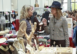 La Infanta Elena inaugura la 54ª edición del Rastrillo Navideño de Nuevo Futuro