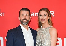 La visita fugaz de Donald Trump Jr. y su pareja a Marbella: negocios y cena romántica