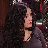 El tarotista que predijo el éxito de Rosalía en 2012 echándole las cartas