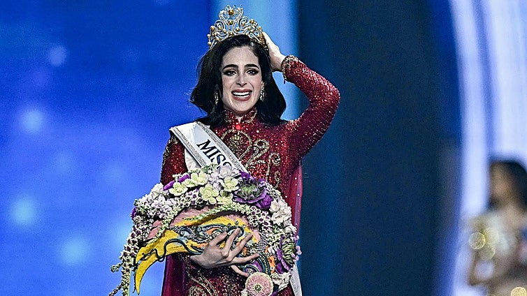 La mexicana Fátima Bosch se corona Miss Universo 2025 en plena oleada de apoyo feminista tras el altercado con un ejecutivo del certamen