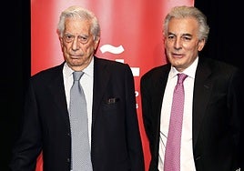 Álvaro Vargas Llosa solicita el marquesado concedido a su padre por el Rey Juan Carlos