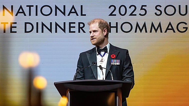 La broma más cruel del Príncipe Harry sobre su familia: más drama que en 'Dowtown Abbey'