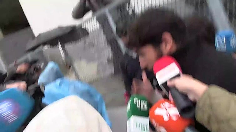 Cayetano Rivera, sin palabras sobre Gemma Camacho tras ser pillado con otra mujer